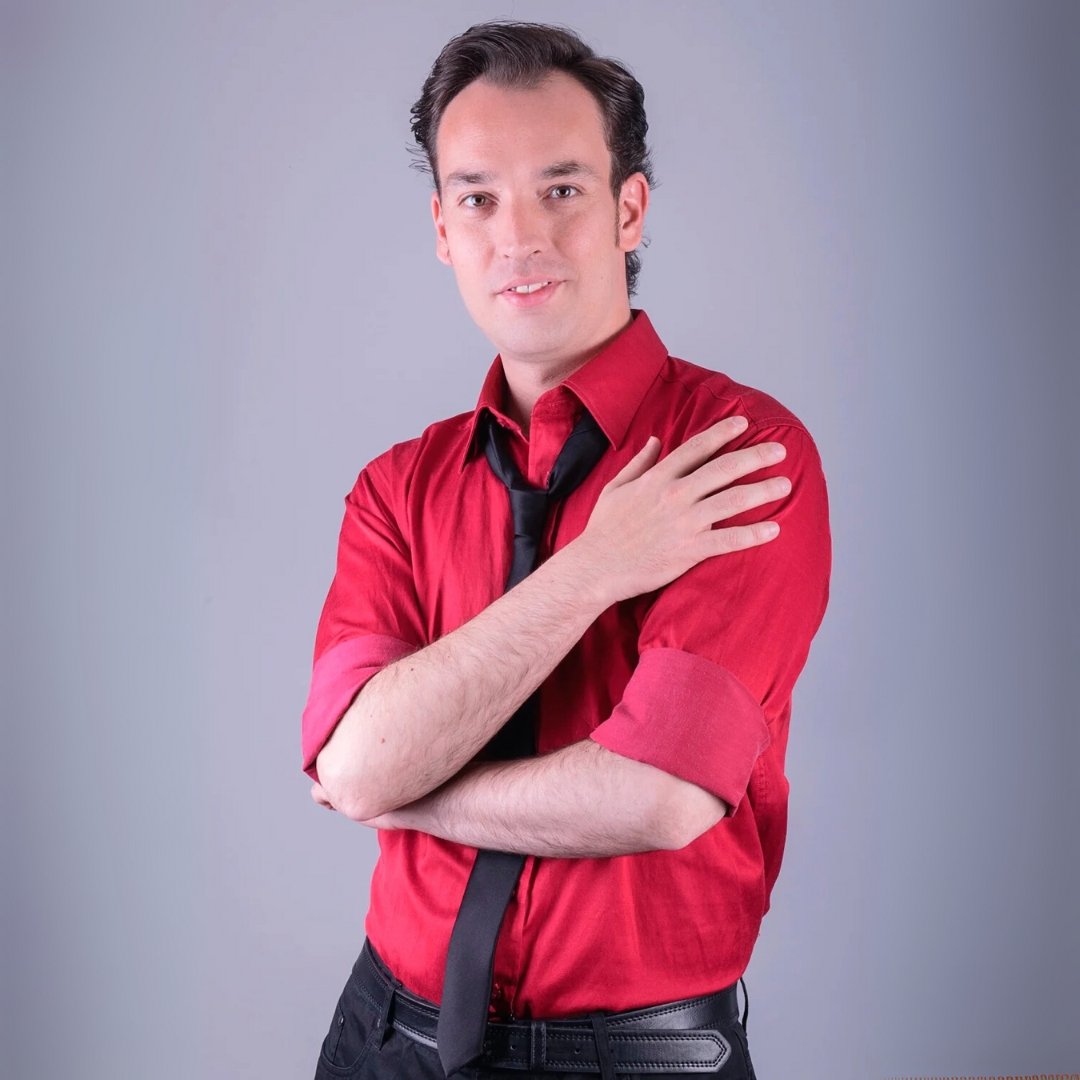 Adrián Pola